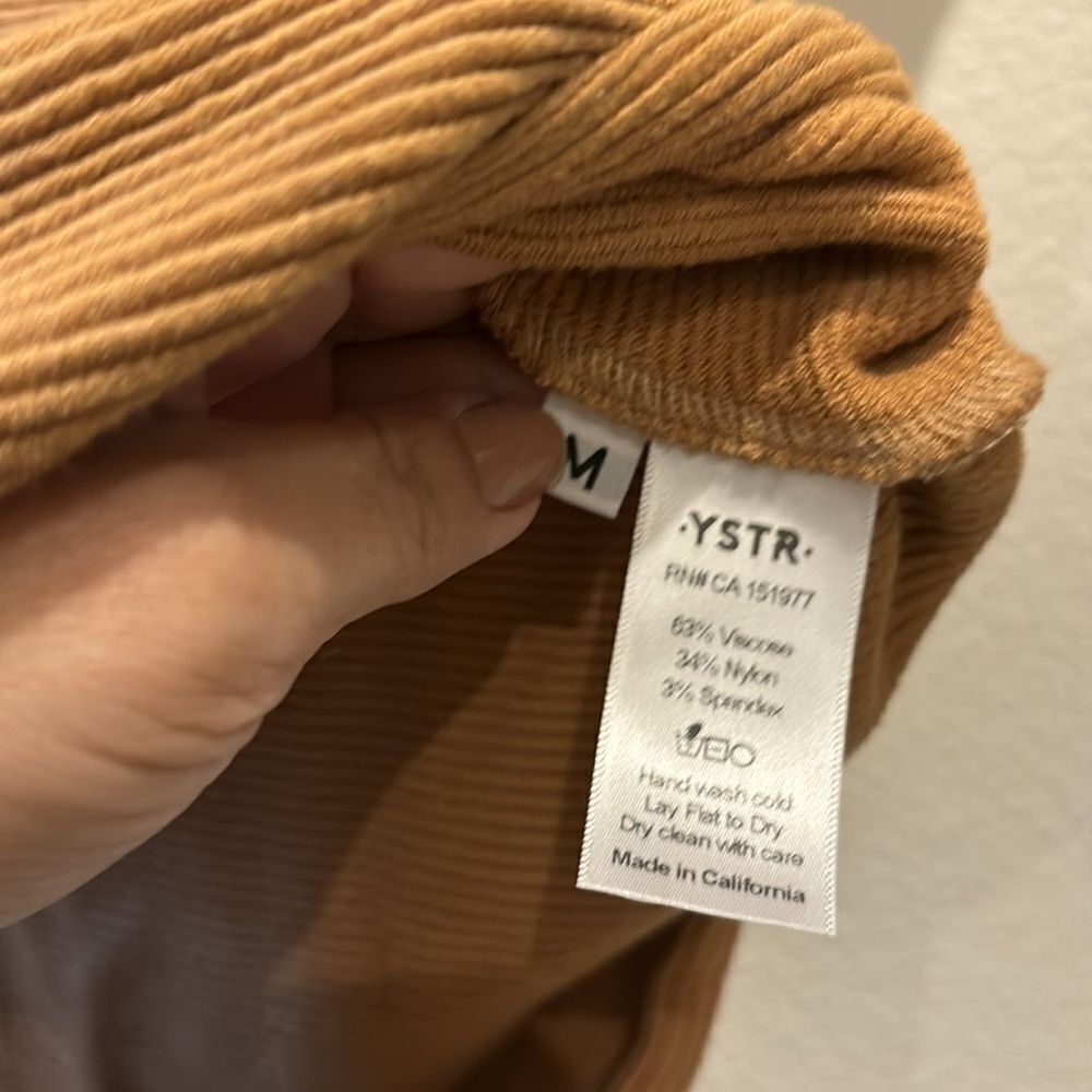 YSTR Reformation Ribbed Pull On Stretch Ruffle Sleeve Bodysuit Medium​​​​ - Picture 4 of 9